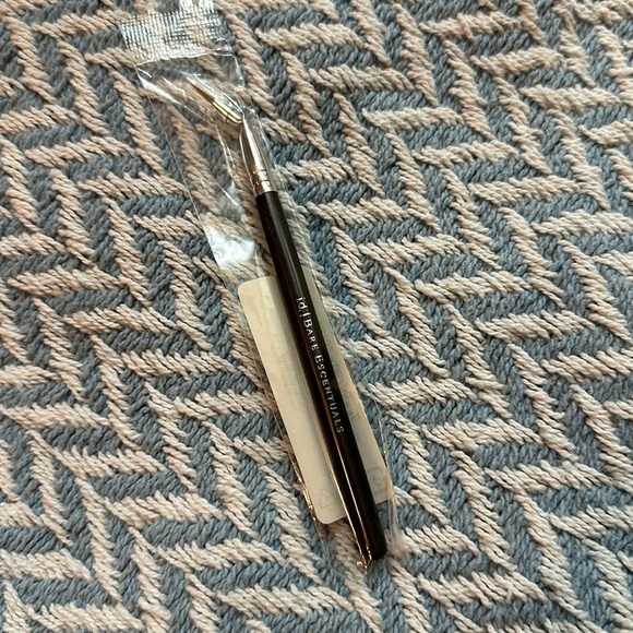 bareMinerals Other - Bare Minerals Slanted Eyeliner Brush, New!